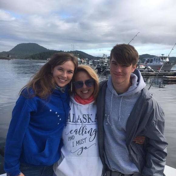 Meet your Posher, Shelly - Picture 1 of 1